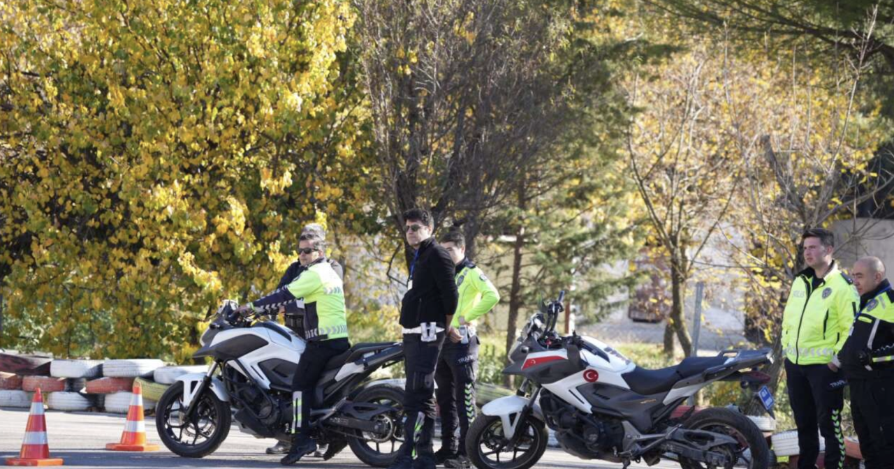 Muğla’da Motosikletli Trafik Polisi (Şahin) Eğitimi Tamamlandı 7